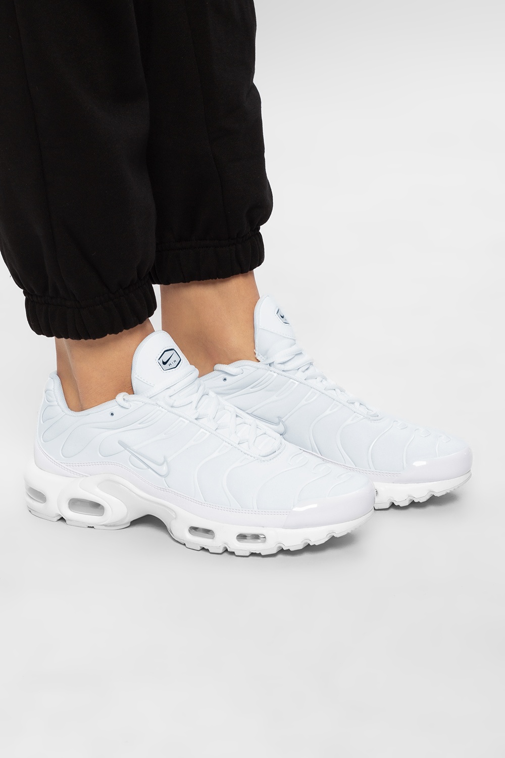 Classic white air max best sale